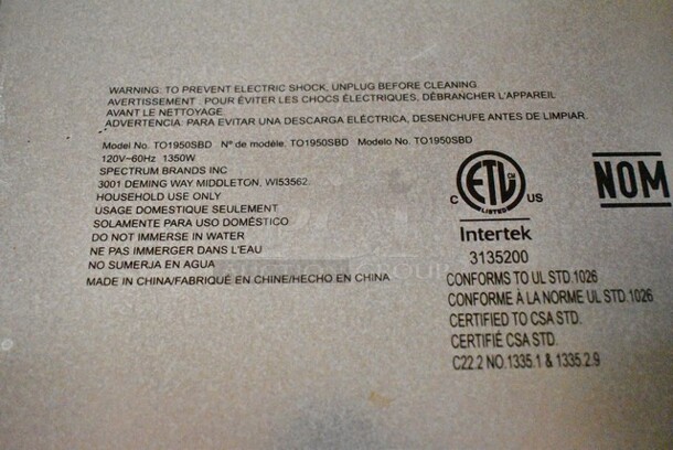 Black & Decker TO1950SBD Countertop Toaster Oven. 120 Volts, 1 Phase. Tested and Working! - Image 6 of 6