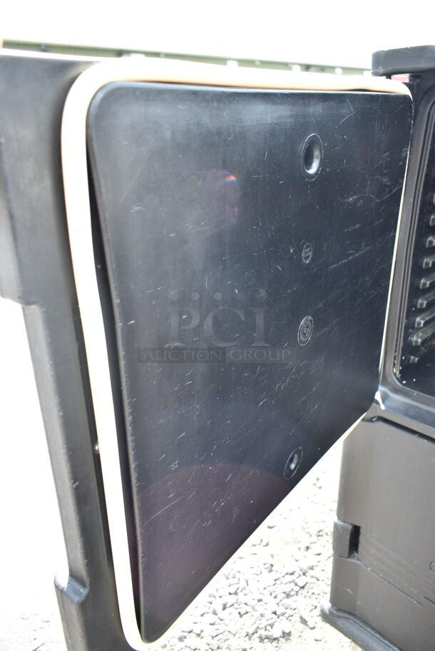 Cambro 1600MPC Black Poly 2 Compartment Catering Cabinet on Commercial Casters.  - Image 5 of 8