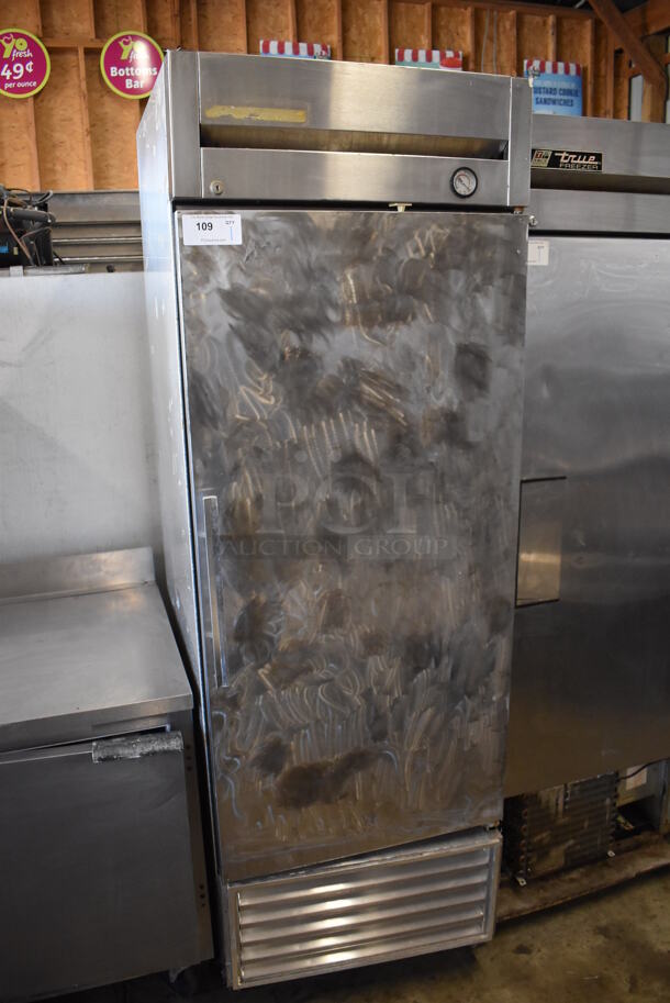 True T-23 Metal Commercial Single Door Reach In Cooler on Commercial Casters. 115 Volts, 1 Phase. 27x30x83. Tested and Powers On But Does Not Get Cold - Image 2 of 6