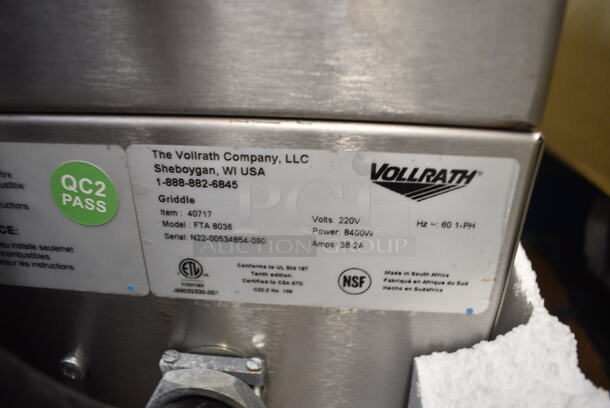 BRAND NEW SCRATCH AND DENT! Vollrath FTA 8036 40717 Cayenne Stainless Steel Commercial Countertop Electric Powered Flat Top Griddle. Missing 1 Leg. 220 Volts, 1 Phase.  - Image 7 of 7