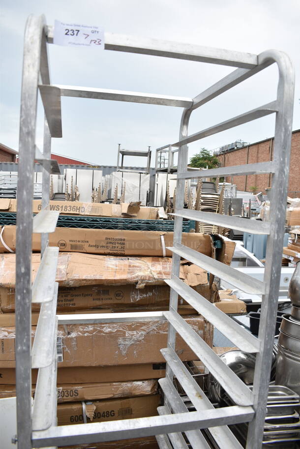 Metal Commercial Pan Transport Rack on Commercial Casters.  - Image 3 of 4