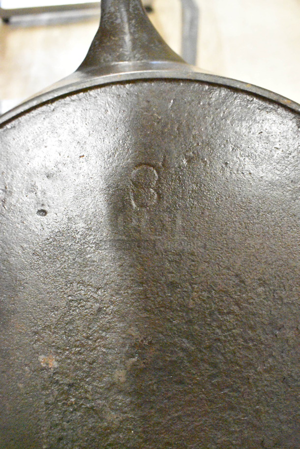 4 Various Metal Items; 3 Skillets and 1 7 Corn Cob Pan. Includes 11x13x2, 12.5x6x1. 4 Times Your Bid!  - Image 10 of 11
