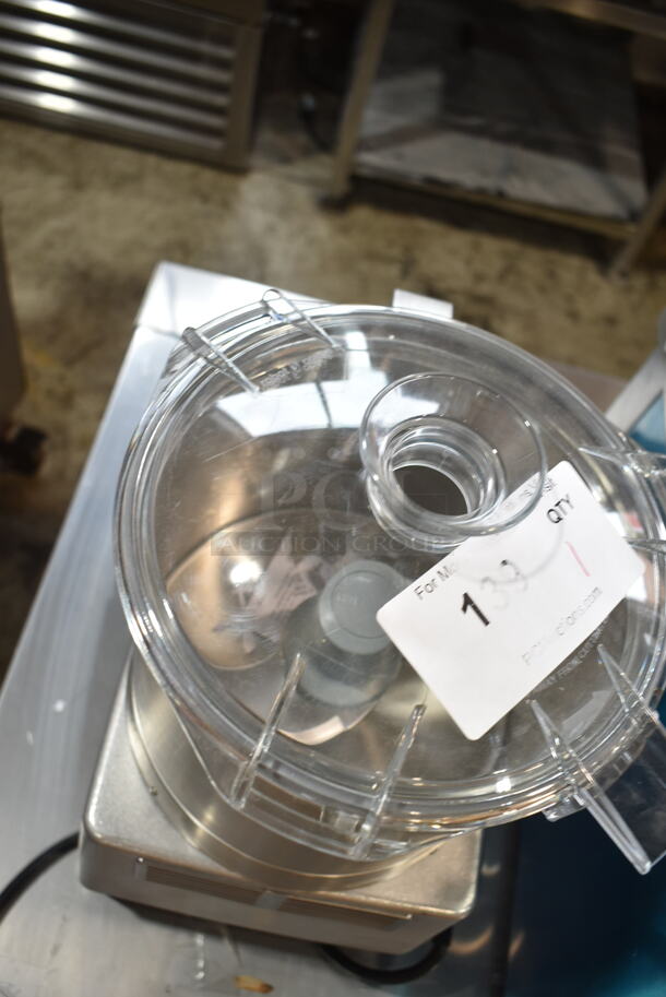 BRAND NEW SCRATCH AND DENT! Robot Coupe R 401 Series A Stainless Steel Commercial Countertop Food Processor w/ Bowl, Lid and S Blade. 120 Volts, 1 Phase. Tested and Working! - Image 6 of 7