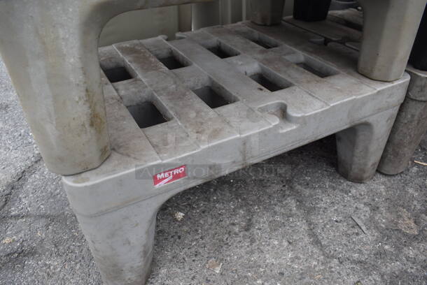 2 Metro Gray Poly Commercial Dunnage Racks. 30x22x12. 2 Times Your Bid! - Image 3 of 3