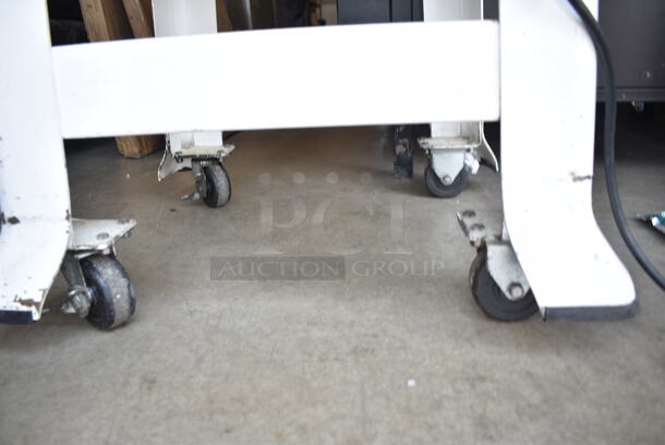 Oliver 797-32NC Metal Commercial Floor Style Bread Loaf Slicer on Commercial Casters. 115 Volts, 1 Phase. Tested and Working! - Image 7 of 8