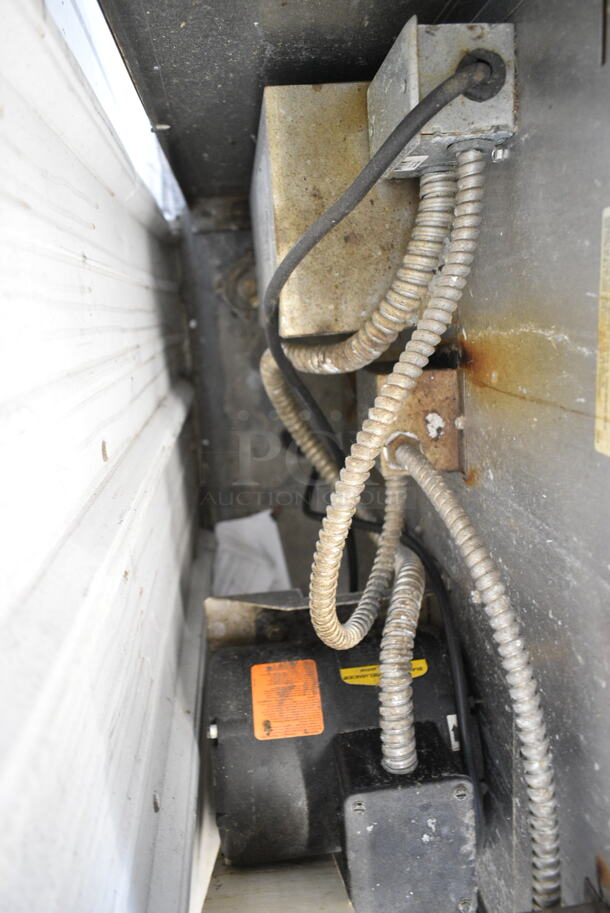 Royal Stainless Steel Commercial Gas Powered Full Size Convection Oven w/ Solid Door, View Through Door, Metal Oven Racks and Thermostatic Controls. See Pictures for Broken Glass Door.  - Image 5 of 5