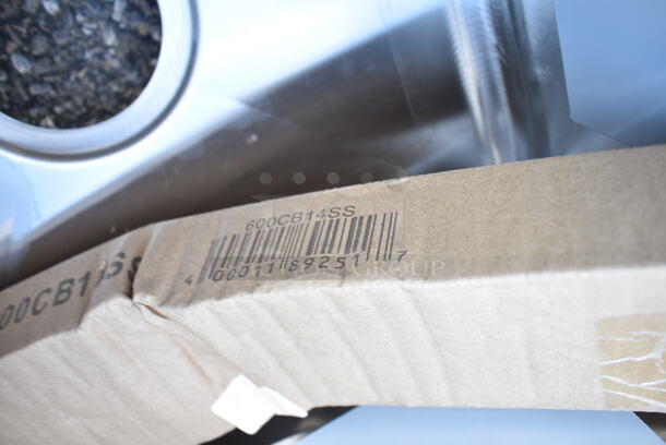 BRAND NEW SCRATCH AND DENT! Regency 600S31515 54" 16-Gauge Stainless Steel Three Compartment Commercial Sink with Galvanized Steel Legs and without Drainboards - 15" x 15" x 12" Bowls - Image 6 of 8