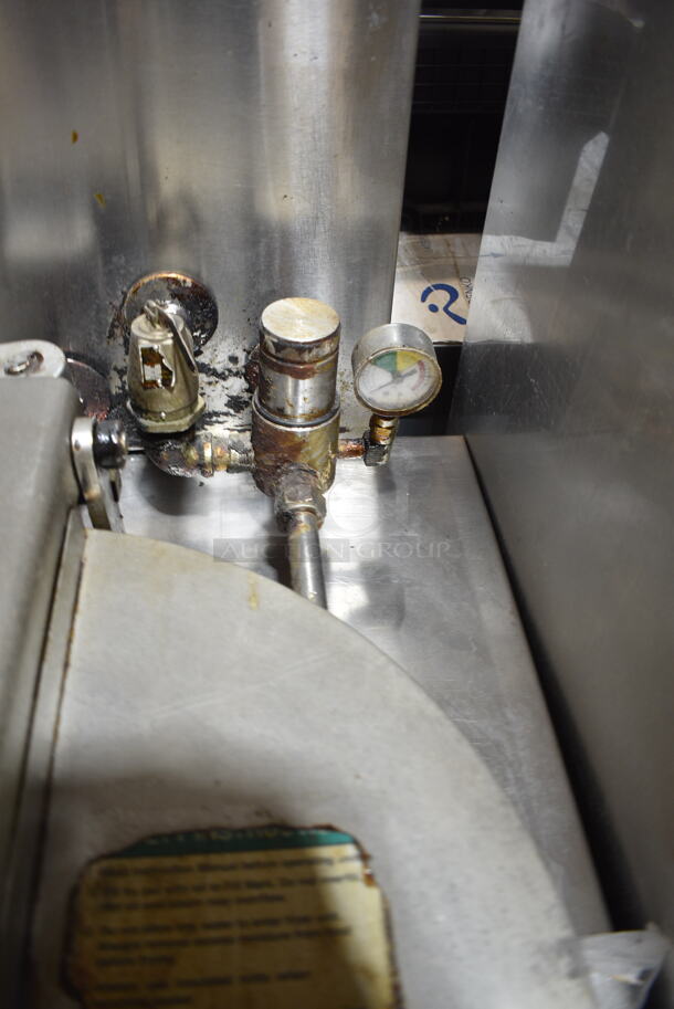 BKI FKM-F Stainless Steel Commercial Floor Style Pressure Fryer on Commercial Casters. 208 Volts, 3 Phase.  - Image 5 of 8