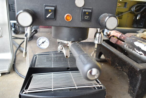 Magister Stainless Steel Commercial Countertop Single Group Espresso Machine w/ Portafilter and Steam Wand. 115 Volts, 1 Phase.  - Image 2 of 7