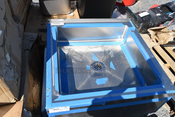 BRAND NEW SCRATCH AND DENT! Steelton 522MS24246 24" x 24" x 6" 16 Gauge 304 Stainless Steel One Compartment Floor Mop Sink - Image 2 of 3