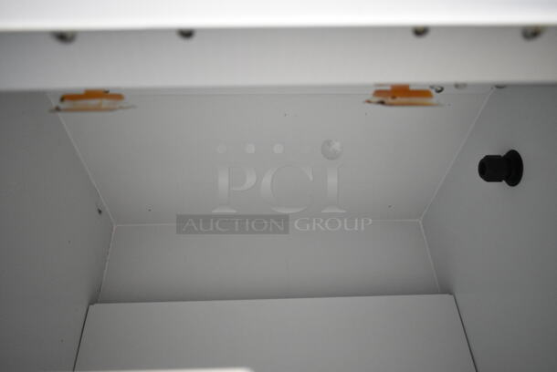 2019 Habco SE18 Metal Commercial Single Door Reach In Cooler Merchandiser w/ Poly Coated Racks. 115 Volts, 1 Phase. Tested and Working! - Image 5 of 6