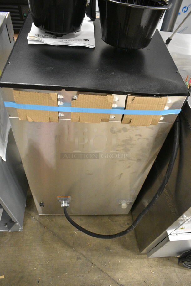 BRAND NEW SCRATCH AND DENT! 2024 Bunn ICB TWIN ENERGY STAR Stainless Steel Commercial 53200.0101 ICB Twin Tall Infusion Series Stainless Steel Automatic Coffee Brewer w/ 2 Poly Brew Baskets. Does Not Come w/ Satellites. 120/240 Volts, 1 Phase.  - Image 10 of 12
