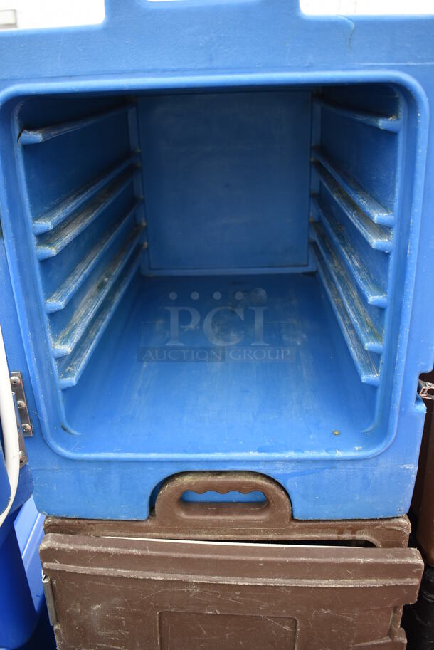 2 Poly Insulated Food Carrying Boxes; Cambro 300MPC and Carlisle NPC300. 17x23x23. 2 Times Your Bid! - Image 4 of 7