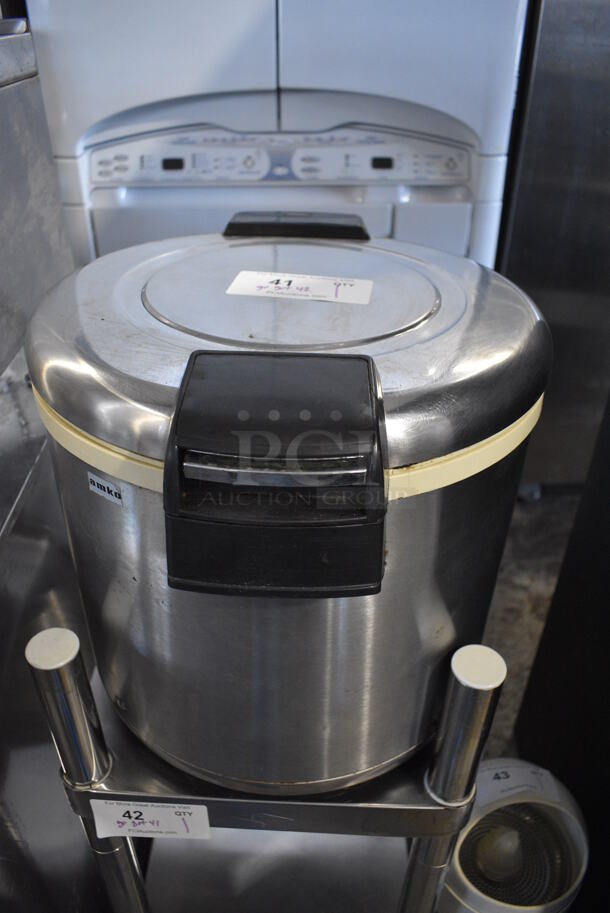 Amko Winco RW-S450 Stainless Steel Commercial Countertop Rice Cooker. 110 Volts, 1 Phase. Goes GREAT w/ Lot 42! 15x18x15. Tested and Working! - Image 1 of 5
