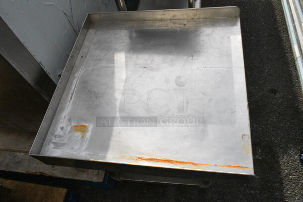 Regency 600ES2424S Stainless Steel Commercial Equipment Stand w/ Under Shelf.  - Image 2 of 3