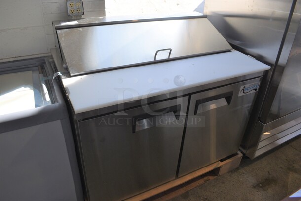 BRAND NEW SCRATCH AND DENT! Avantco Model 178APT48HC Stainless Steel Commercial Sandwich Salad Prep Table Bain Marie Mega Top on Commercial Casters. 115 Volts, 1 Phase. 47x30.5x37.5. Tested and Working! - Image 1 of 7