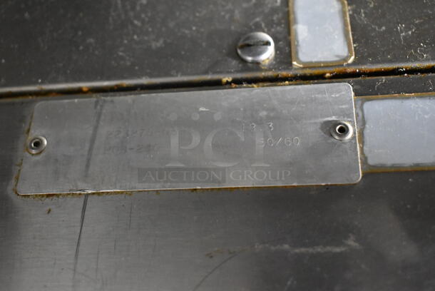 Alto Shaam 10.10 Stainless Steel Commercial Electric Powered Combitherm Convection Oven w/ Probe. 208-240 Volts, 3 Phase. - Image 8 of 8