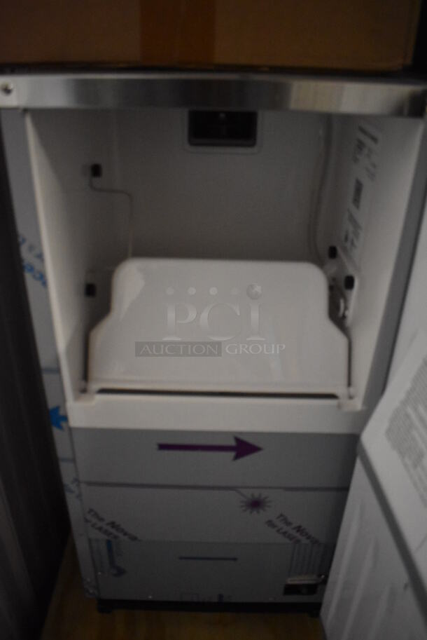 BRAND NEW SCRATCH AND DENT! 2022 Hoshizaki C-80BAJ-AD Stainless Steel Commercial Self Contained Undercounter Cubelet Ice Machine. 115-120 Volts, 1 Phase. 15x21x32. Tested and Working! - Image 4 of 8