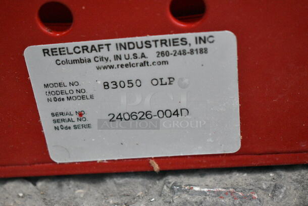 BRAND NEW SCRATCH AND DENT! Reelcraft 83050 OLP Series 80000 3/4" x 50' Ultimate Duty Dual Pedestal Hose Reel - Image 7 of 7