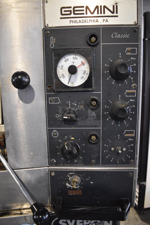 2 Sveba Dahlen DC-12-DD Stainless Steel Commercial Electric Powered Single Deck Pizza Oven on Metal Legs. 208-230 Volts, 3 Phase. 55x50x71. 2 Times Your Bid!  - Image 7 of 11