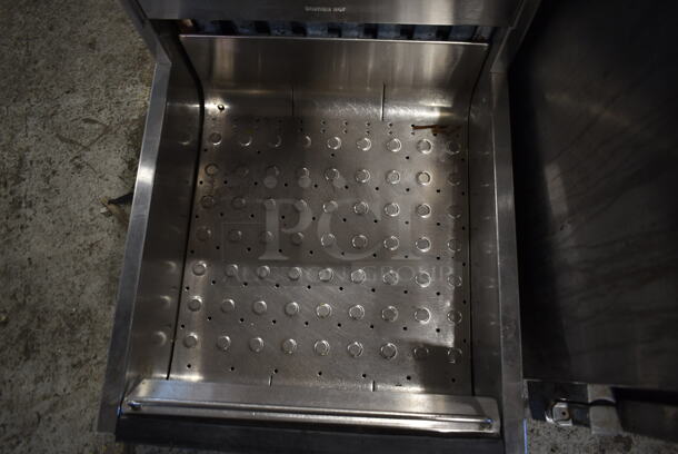 Carter Hoffmann CNH18 Stainless Steel Commercial Countertop 18" Crisp N Hold Fry Warmer Dump Station. 120 Volts, 1 Phase. Tested and Working! - Image 3 of 5