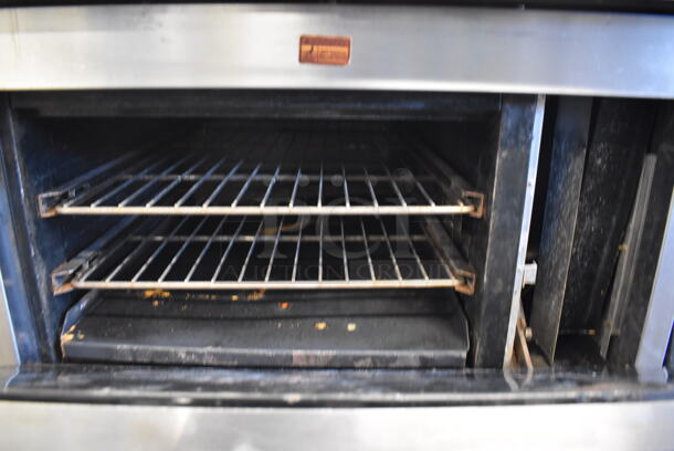 Vulcan Stainless Steel Commercial Electric Powered 6 Burner Hot Plate Range w/ Oven, 2 Tier Over Shelf and Back Splash on Commercial Casters. 240 Volts. 36x36x72 - Image 5 of 7