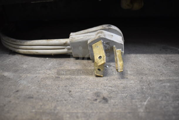 Unic TW PHOENIX Stainless Steel Commercial Countertop 2 Group Espresso Machine w/ Steam Wand. 220 Volts, 1 Phase. 23x22x19 - Image 8 of 8