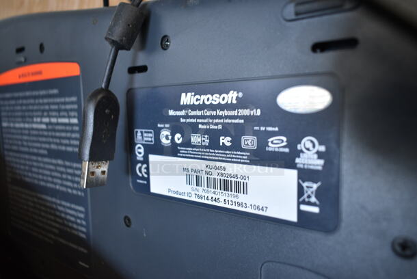 ALL ONE MONEY! Lot of Various Items Including Keyboard, Mouse and Wiring - Image 8 of 9