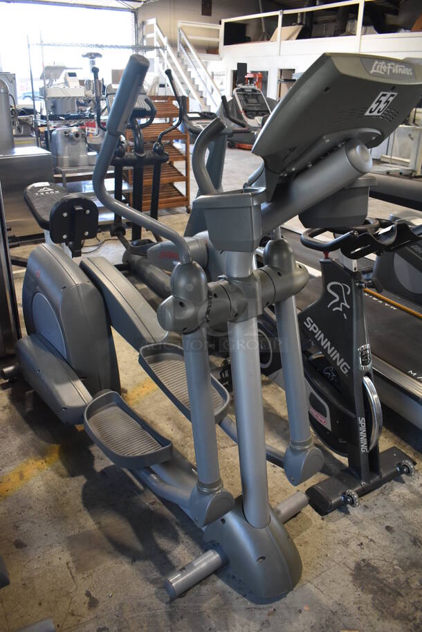 Life Fitness Metal Commercial Elliptical Machine. 28x80x60. Tested and Working! - Image 6 of 6
