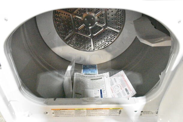 BRAND NEW SCRATCH AND DENT! General Electric GE GTX52EASP1WB 6.2 cu. ft. Front Load Electric Commercial Dryer - Free Use. 120/208-240 Volts, 1 Phase.  - Image 6 of 8