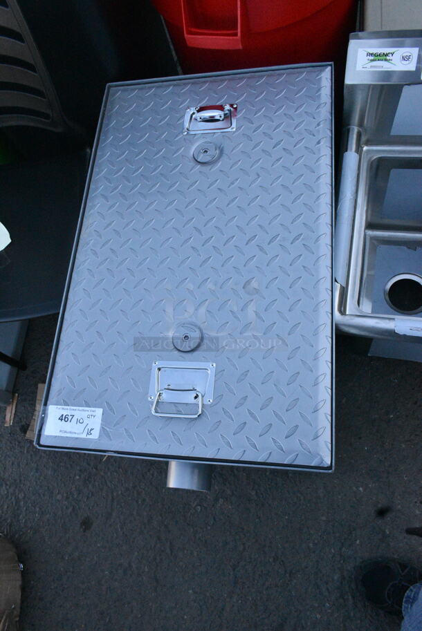 BRAND NEW SCRATCH AND DENT! Grease Trap. - Image 3 of 4