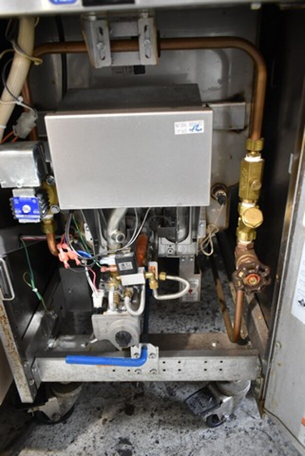 2019 Pitco Frialator SRTG Stainless Steel Commercial Floor Style Natural Gas Powered Rethermalizer on Commercial Casters. 55,000 BTU.  - Image 3 of 4