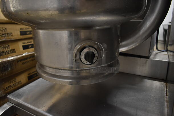 Groen TDHC-40 Stainless Steel Commercial Natural Gas Powered 40 Quart Steam Kettle Manual Tilting Kettle.  - Image 3 of 6