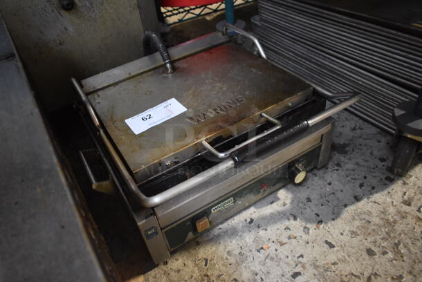 Waring Stainless Steel Commercial Countertop Electric Powered Panini Press w/ Thermostatic Controls. 19x19x12. Tested and Working! - Image 3 of 7