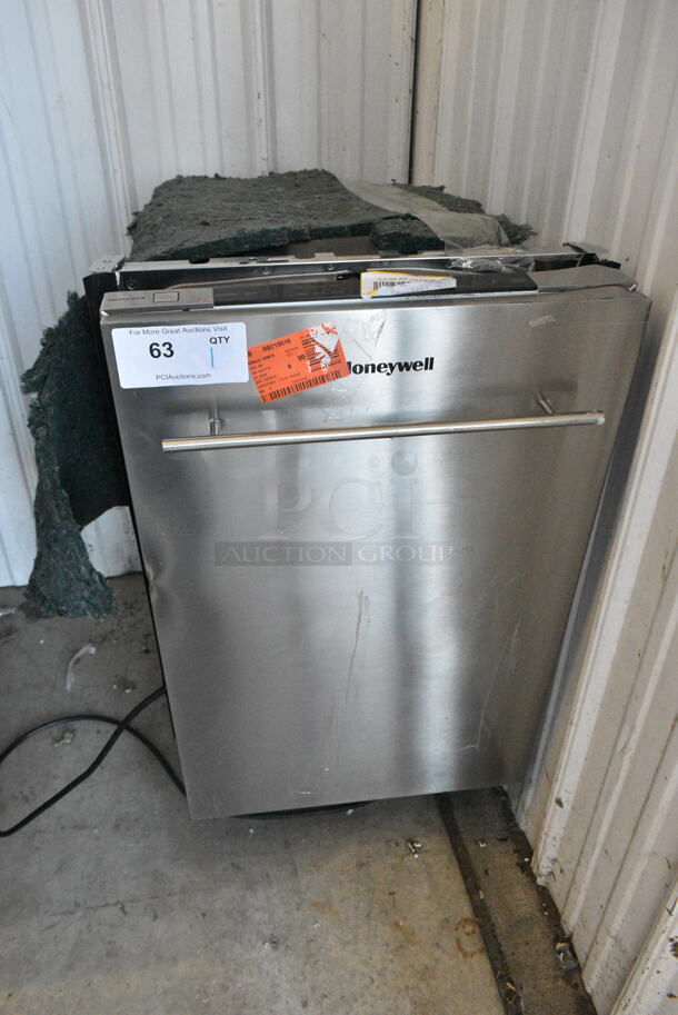 Honeywell HDS18SS 18" Dishwasher with 8 Place settings, 6 Washing Programs. 120 Volts, 1 Phase. - Image 1 of 7