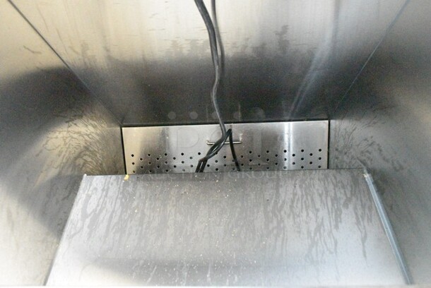 BRAND NEW SCRATCH AND DENT! 2024 ServIt 423TCW46 Stainless Steel Commercial 46 Gallon First-In First-Out Chip Warmer / Merchandiser. 120 Volts, 1 Phase. Tested and Working! - Image 5 of 9