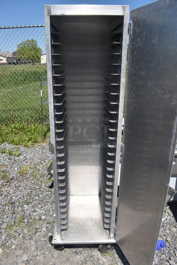 Lockwood Holding Cabinet on Commercial Casters - Image 4 of 5