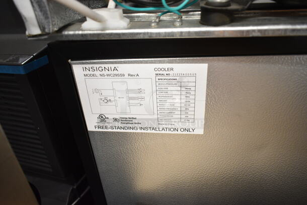 BRAND NEW SCRATCH AND DENT! Insignia NS-WC29SS9 Stainless Steel 29 Bottle Wine Cooler Merchandiser. 115 Volts, 1 Phase. Tested and Working! - Image 8 of 8