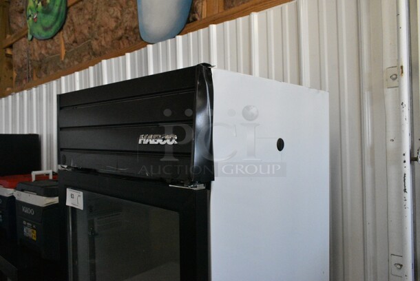2019 Habco SE18 Metal Commercial Single Door Reach In Cooler Merchandiser. 115 Volts, 1 Phase. Tested and Working! - Image 3 of 6