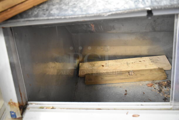Metal Commercial Ice Bin. - Image 6 of 6