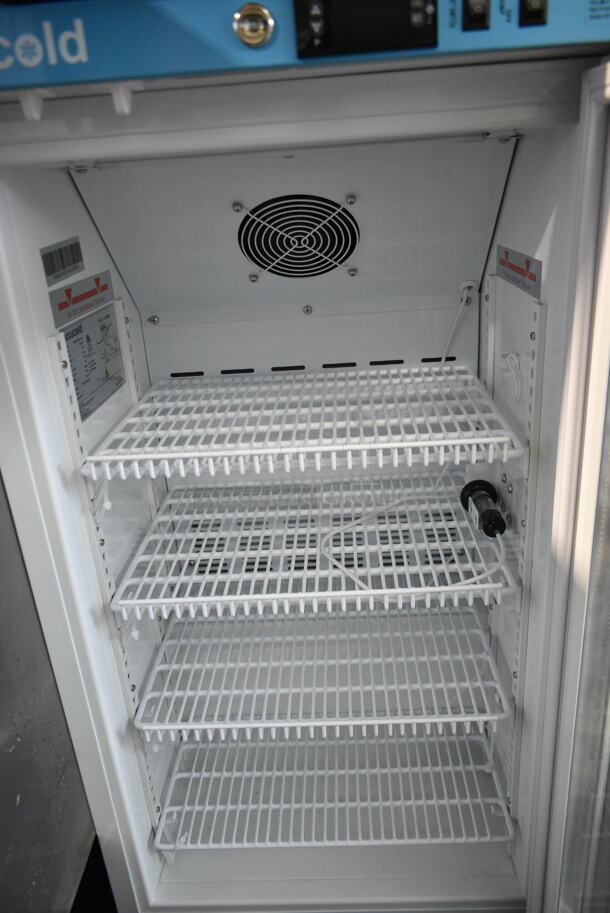 Accucold ARG3PV Metal Commercial Single Door Reach In Cooler Merchandiser. 115 Volts, 1 Phase. Tested and Powers On But Does Not Get Cold - Image 2 of 3