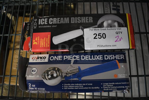 2 BRAND NEW SCRATCH AND DENT! Scoopers. 8.5", 9". 2 Times Your Bid! - Image 3 of 3