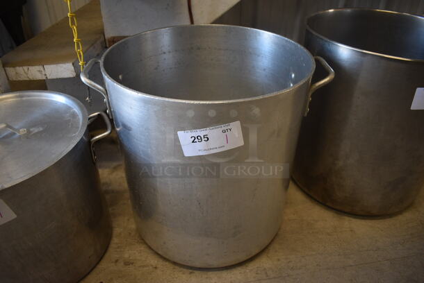 Metal Stock Pot. 20x16.5x17.5
