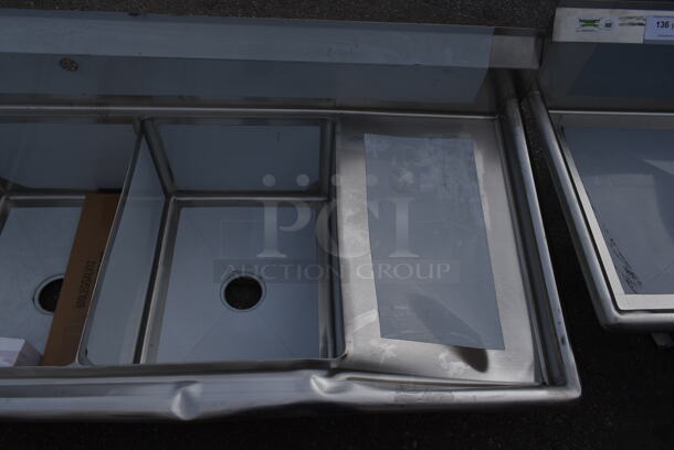 BRAND NEW SCRATCH AND DENT! Steelton 522CS31824LR Stainless Steel Commercial 3 Bay Sink w/ Dual Drain Boards and Legs. - Image 2 of 5