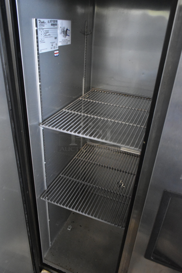 2015 True T-35 Stainless Steel Commercial 2 Door Reach In Cooler w/ Poly Coated Racks on Commercial Casters. 115 Volts, 1 Phase. Tested and Working! - Image 5 of 7