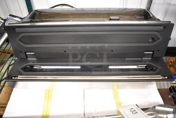BRAND NEW SCRATCH AND DENT! Vacpak-it 186VME16SS Stainless Steel Commercial Countertop External Vacuum Sealer w/ 16" Seal Bar. 120 Volts, 1 Phase. Tested and Working! - Image 3 of 5