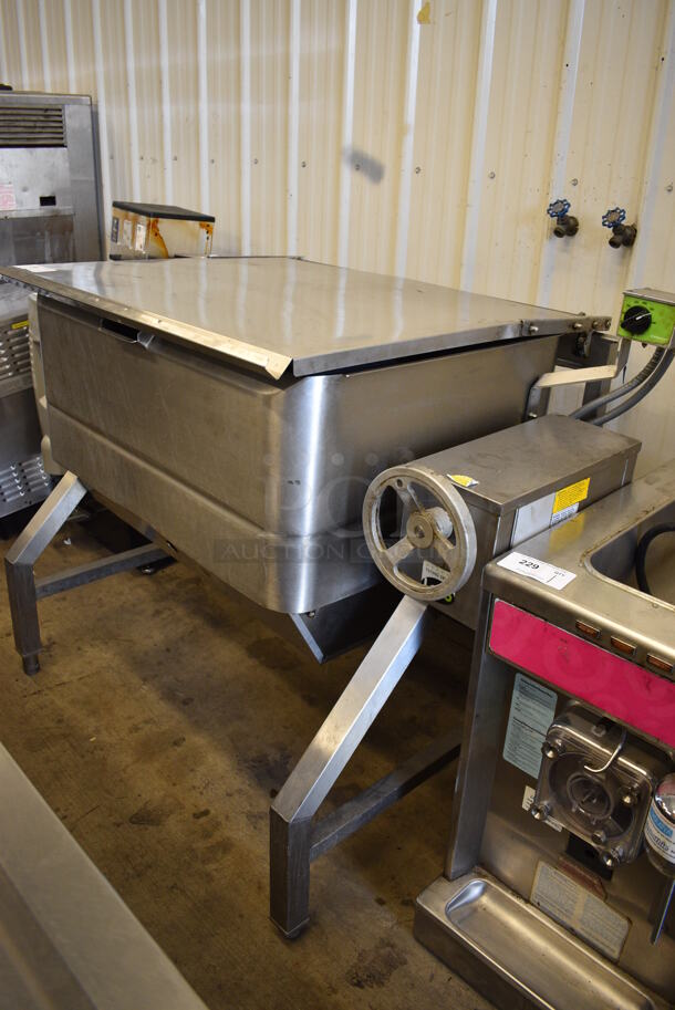 Lolo Stainless Steel Commercial Floor Style Natural Gas Powered Manual Tilting Braising Pan. 50x35x42