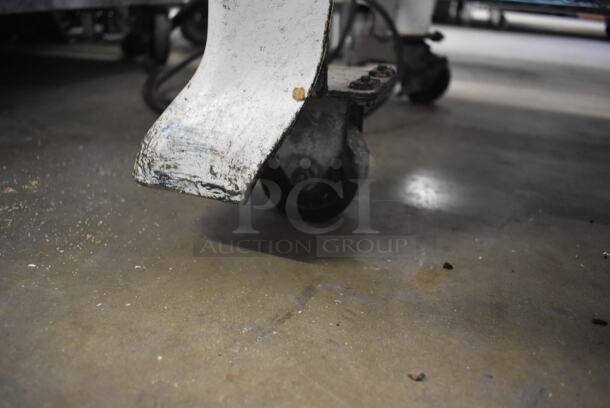 Oliver 797-32-NC Metal Commercial Floor Style Bread Loaf Slicer on Commercial Casters. 115 Volts, 1 Phase. 20x46x57. Tested and Working! - Image 8 of 8