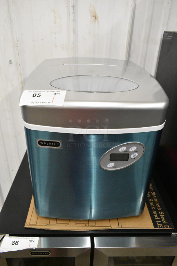 BRAND NEW SCRATCH AND DENT! Whynter IMC-490SS Portable 49lb Freestanding Stainless Steel Ice Maker. 115 Volts, 1 Phase. Tested and Working! - Image 2 of 9