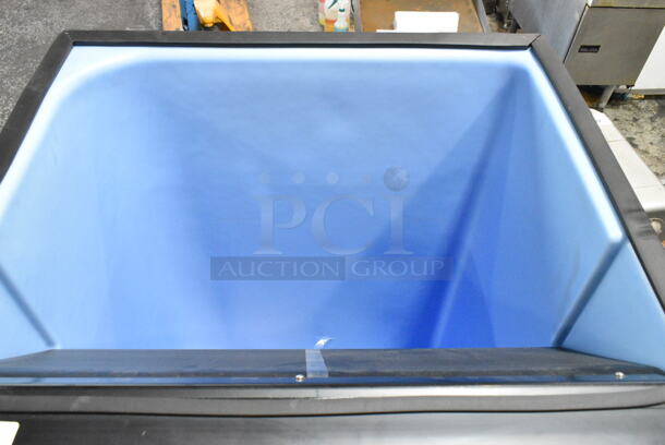 BRAND NEW SCRATCH AND DENT! 2022 Ice-O-Matic B55PSC Metal Commercial Ice Storage Bin - 510 lb. - Image 4 of 9